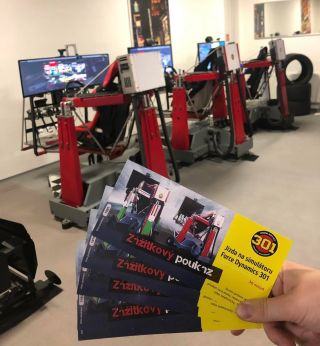 Vánoce jsou za rohem a proto pro Vás máme tip na dárek pod stromeček. Náš poukaz na jízdu v profesionálním simulátoru je...